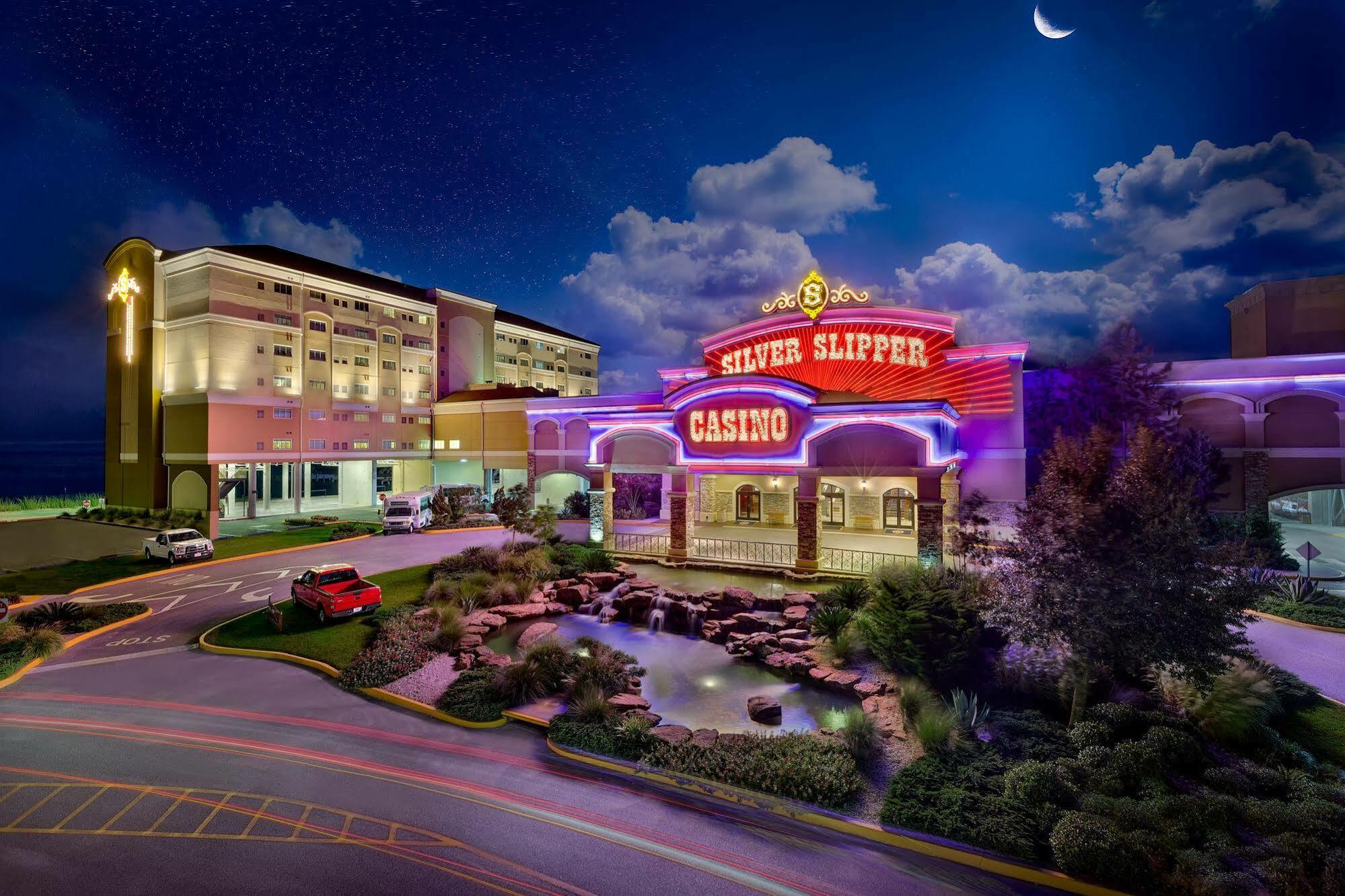 Silver Slipper Casino Hotel (Adults Only) Бей-Сент-Луис Экстерьер фото